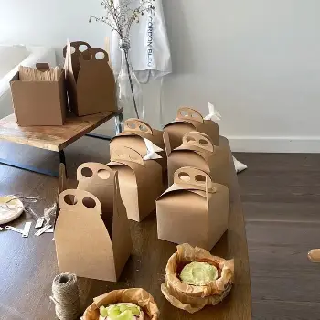  六吋牛皮巴斯克蛋糕提盒